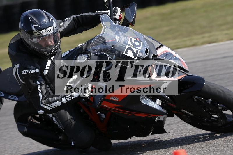 Archiv-2025/49 26.08.2025 Cornu Master School ADR/gruen-vert/26